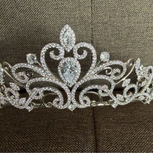 Elegant Silver Tiara